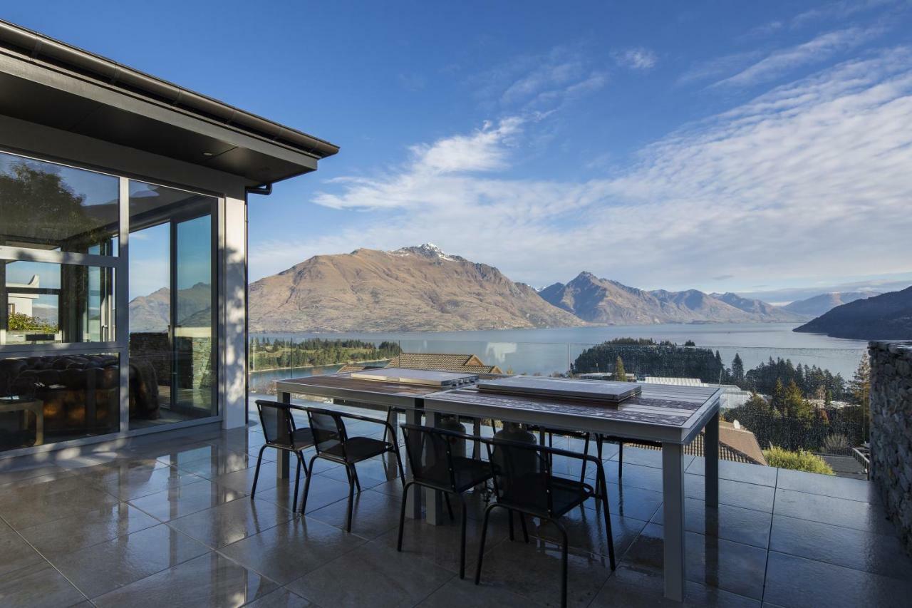 Lago Infinito By Sotheby'S Luxury Rental Homes Queenstown Bagian luar foto